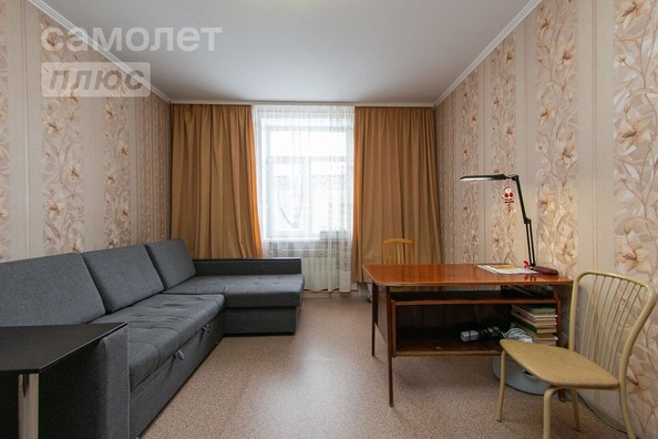 
   Продам 3-комнатную, 67.9 м², Сибирская ул, 101

. Фото 2.