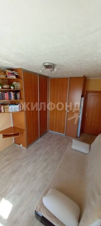 
   Продам 1-комнатную, 33.8 м², Алтайская ул, 126

. Фото 2.