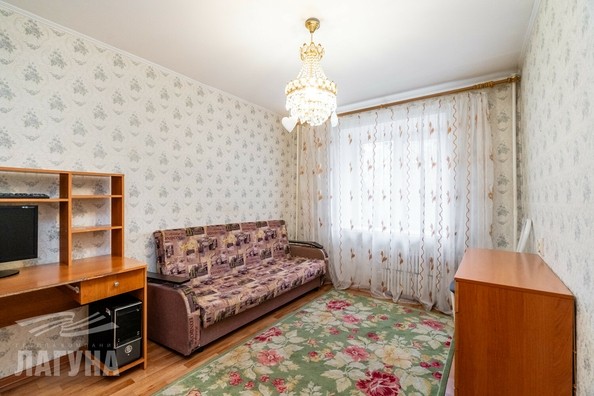 
   Продам 2-комнатную, 48 м², Ленина пр-кт, 195

. Фото 3.