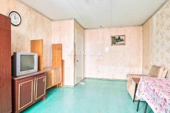 
   Продам 1-комнатную, 32.6 м², Нахимова ул, 15

. Фото 12.