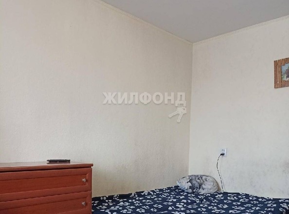 
   Продам 2-комнатную, 33 м², Иркутский тракт, 179/3

. Фото 2.