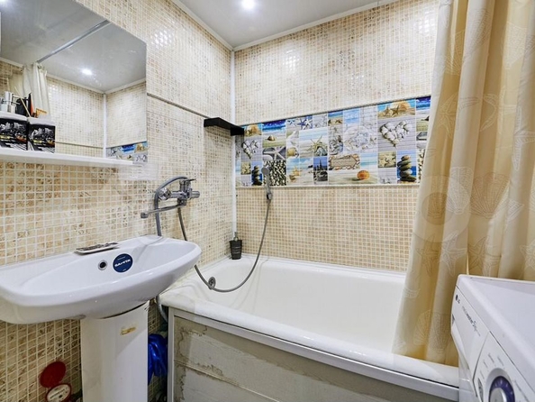 
  Продается 3-комн. квартира, 66 м², Бирюкова ул, д. 6
. Фото 18.