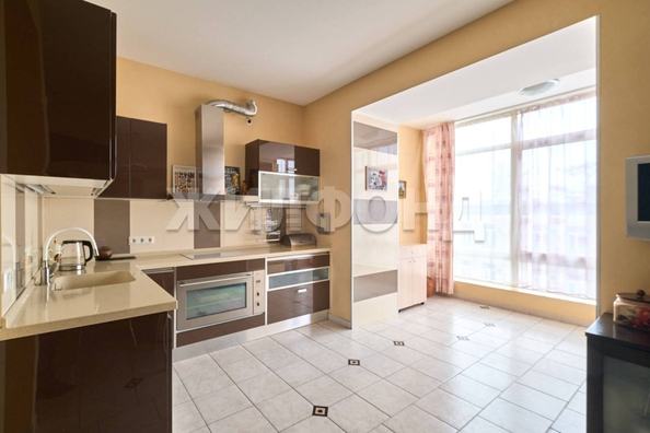 
   Продам 3-комнатную, 140 м², Затеевский пер, 8

. Фото 13.