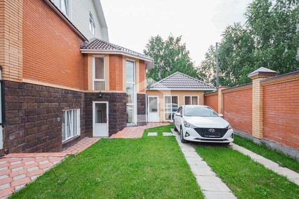 
   Продам дом, 320 м², Томск

. Фото 4.