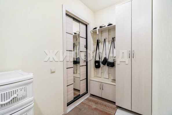 
   Продам 1-комнатную, 35.7 м², Сибирская ул, 111

. Фото 9.