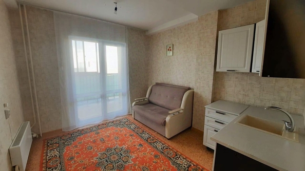 
   Продам 1-комнатную, 37 м², Архитекторов ул, 8

. Фото 7.