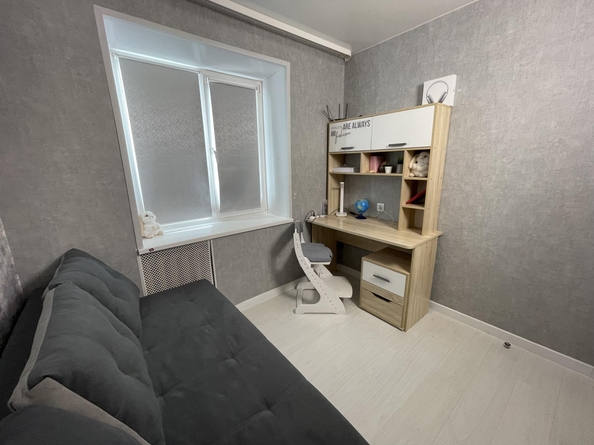 
  Продается 4-комн. квартира, 69.8 м², Лебедева ул, д. 64
. Фото 13.