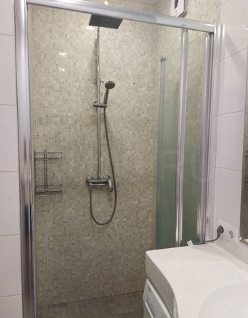 
  Продается 1-комн. квартира, 46.4 м², Киевская ул, д. 139
. Фото 4.