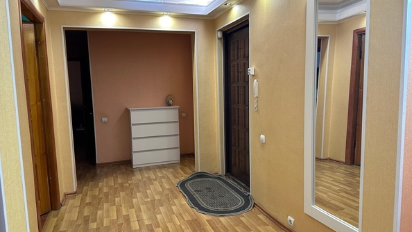 
  Продается 4-комн. квартира, 120 м², Беринга ул, д. 4/1
. Фото 4.