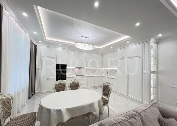 
  Продается 4-комн. квартира, 150 м², Карла Маркса ул, д. 3
. Фото 3.