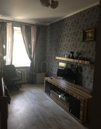 
  Продается 4-комн. квартира, 75 м², Суворова ул, д. 12
. Фото 9.