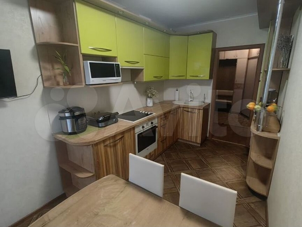 
  Продается 2-комн. квартира, 62.7 м², Рабочая ул, д. 27/1
. Фото 13.