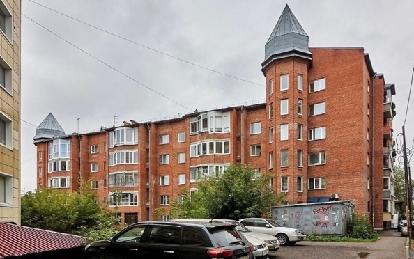 
  Продается 1-комн. квартира, 40 м², Большая Подгорная ул, д. 40
. Фото 7.