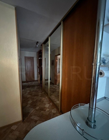 
  Продается 3-комн. квартира, 65 м², Беринга ул, д. 13/3
. Фото 3.