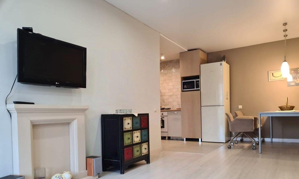 
  Продается 2-комн. квартира, 53 м², Дербышевский пер, д. 30
. Фото 2.