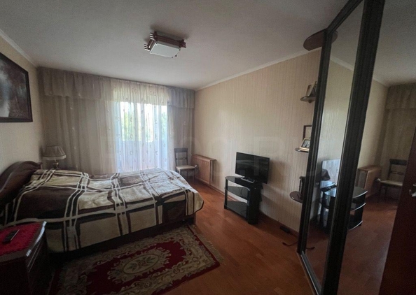 
  Продается 4-комн. квартира, 95.4 м², Карла Ильмера ул, д. 10/2
. Фото 4.
