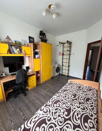 
  Продается 3-комн. квартира, 62.4 м², Большая Подгорная ул, д. 93
. Фото 7.