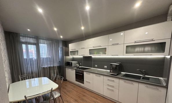 
  Продается 1-комн. квартира, 44.8 м², Ленская ул, д. 31
. Фото 1.