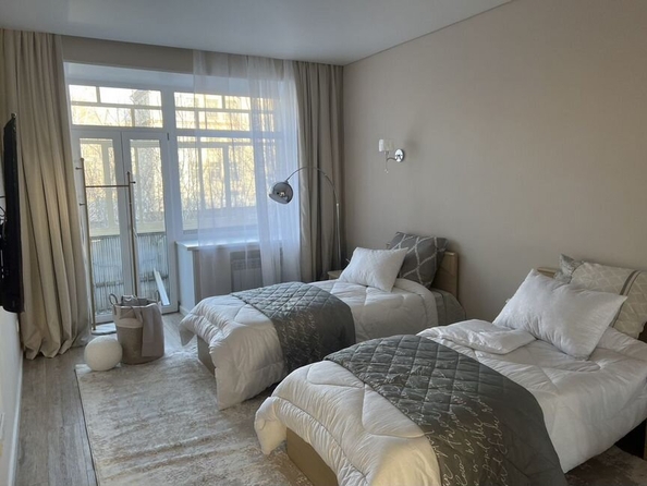 
  Продается 2-комн. квартира, 53 м², Свердлова ул, д. 5
. Фото 14.