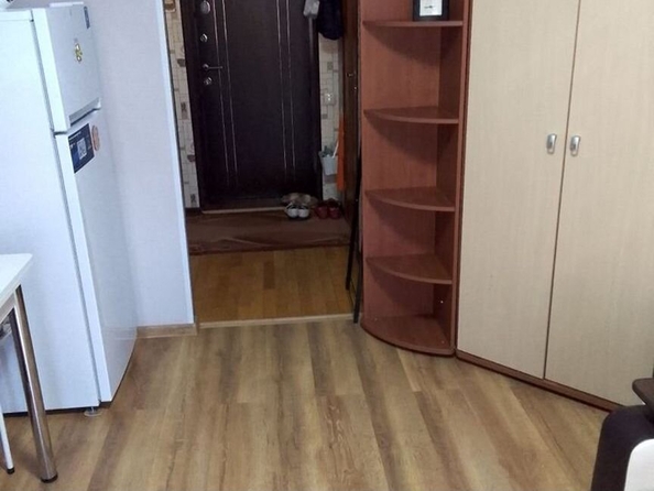 
  Продается 1-комн. квартира, 18 м², Первомайская ул, д. 99
. Фото 3.