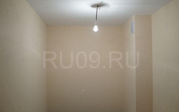 
   Продам 1-комнатную, 34.3 м², Титова ул, 12Б

. Фото 5.