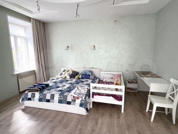
  Продается 4-комн. квартира, 126.3 м², Горького ул, д. 8
. Фото 8.