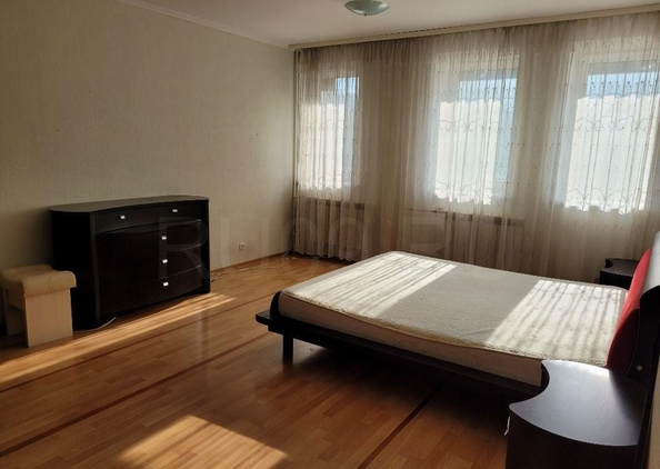 
  Продается 4-комн. квартира, 136 м², Белинского проезд, д. 8
. Фото 4.