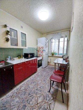 
   Продам 3-комнатную, 66 м², Сергея Лазо ул, 2

. Фото 2.