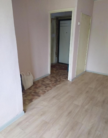 
   Продам 2-комнатную, 42 м², Елизаровых ул, 42

. Фото 2.