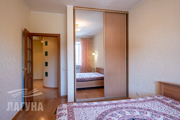 
   Продам 3-комнатную, 91.8 м², Вершинина ул, 38

. Фото 10.