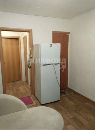 
   Продам комнату, 13.6 м², Полины Осипенко пер, 31а

. Фото 1.