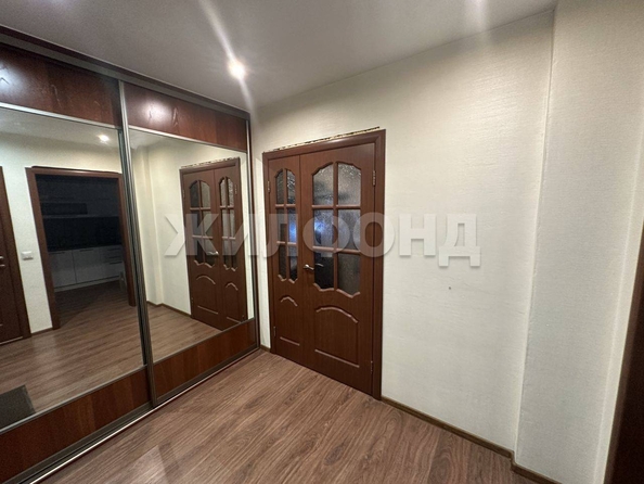 
   Продам 1-комнатную, 44 м², Ленская ул, 31

. Фото 13.