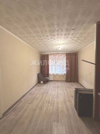 
   Продам секционку, 14 м², Сергея Лазо ул, 16/1

. Фото 2.