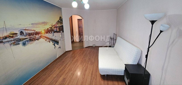 
   Продам 1-комнатную, 35.7 м², Большая Подгорная ул, 40

. Фото 2.