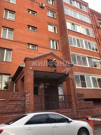 
   Продам 2-комнатную, 87 м², Лебедева ул, 5а

. Фото 10.