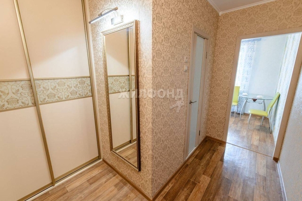 
   Продам 1-комнатную, 35.4 м², Сибирская ул, 102

. Фото 7.