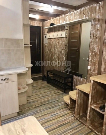 
   Продам 1-комнатную, 60 м², Нахимова ул, 4а

. Фото 5.