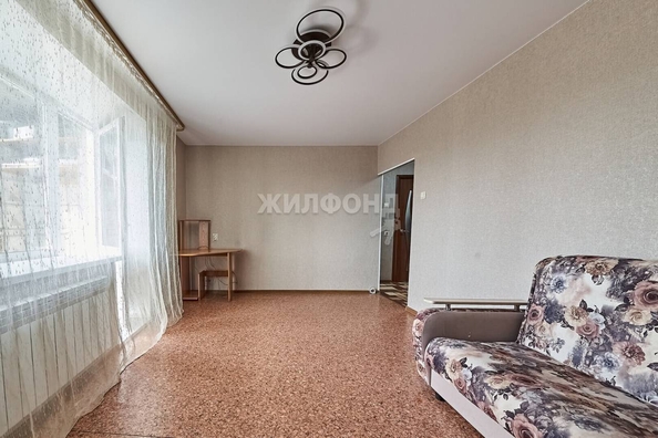 
   Продам 1-комнатную, 33.6 м², Ленина пр-кт, 243/2

. Фото 5.