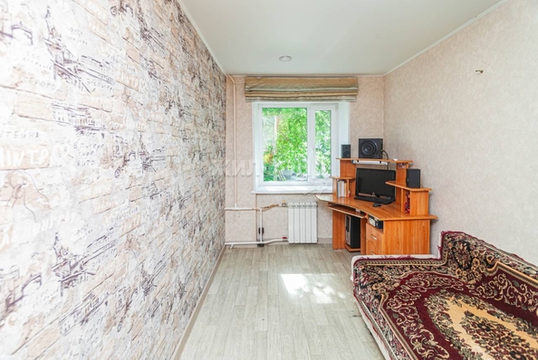 
   Продам 2-комнатную, 42.5 м², Строителей ул, 17

. Фото 6.