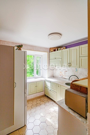 
   Продам 2-комнатную, 42.5 м², Строителей ул, 17

. Фото 5.