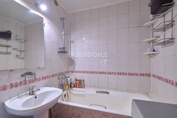 
   Продам 3-комнатную, 75 м², Ботанический пер, 16/3

. Фото 7.