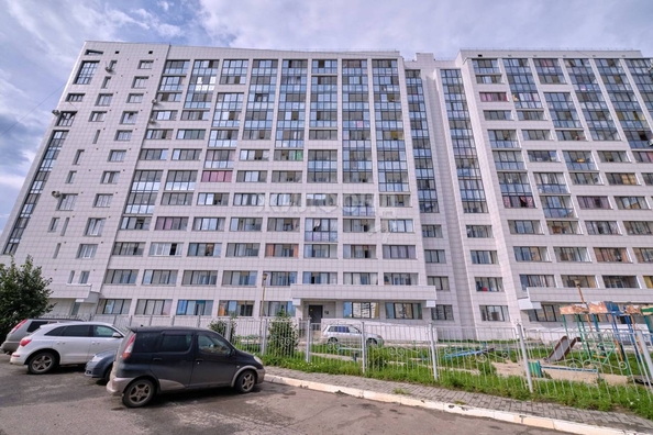 
   Продам 2-комнатную, 74.5 м², Ивановского ул, 20

. Фото 25.