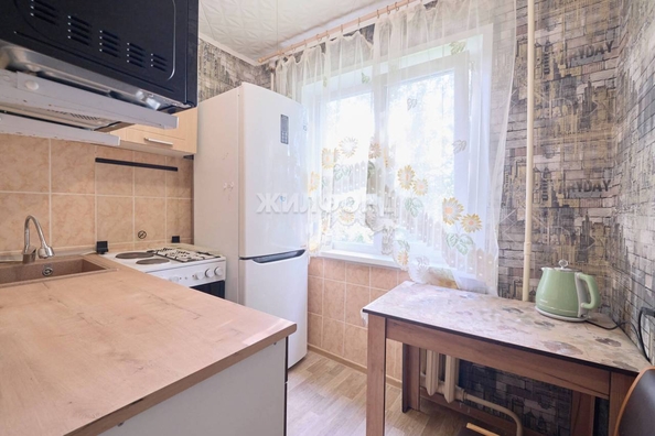 
   Продам 3-комнатную, 56.8 м², Бела Куна ул, 32

. Фото 6.