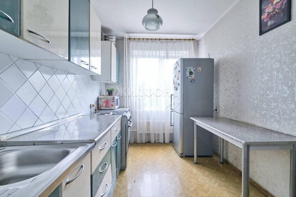 
   Продам 4-комнатную, 79.2 м², Карла Ильмера ул, 15

. Фото 2.