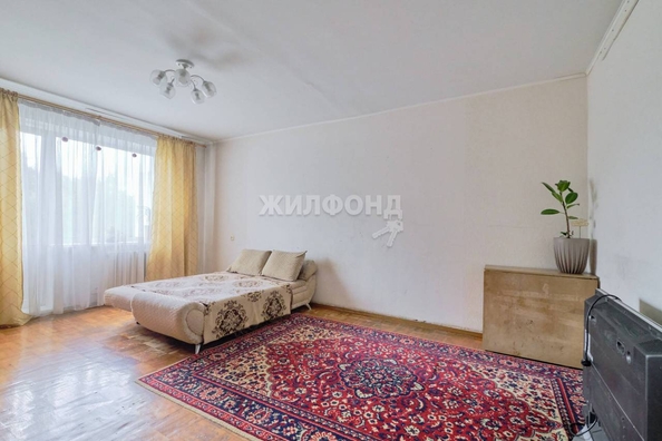 
   Продам 4-комнатную, 79.2 м², Карла Ильмера ул, 15

. Фото 10.