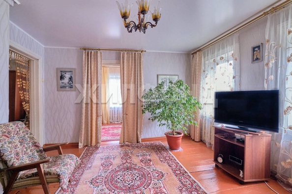 
   Продам дом, 99.7 м², Томск

. Фото 10.