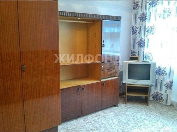 
   Продам комнату, 16 м², Алтайская ул, 159

. Фото 2.