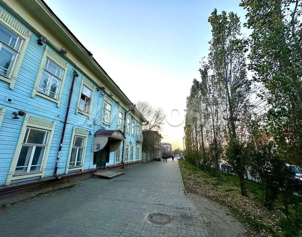
   Продам секционку, 14 м², Белинского ул, 17а

. Фото 1.