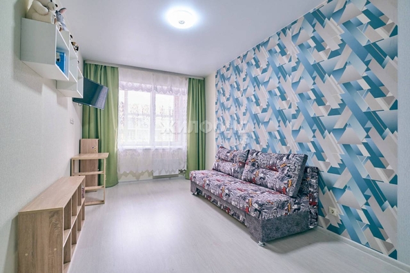 
   Продам 3-комнатную, 57 м², Николая Гумилёва (Северный мкр.) б-р, 4

. Фото 9.