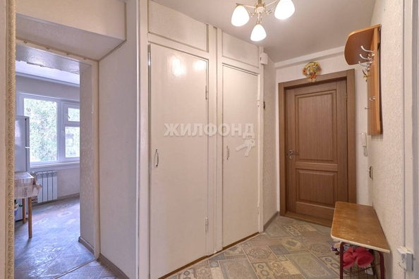 
   Продам 4-комнатную, 58.6 м², Лебедева ул, 111

. Фото 15.